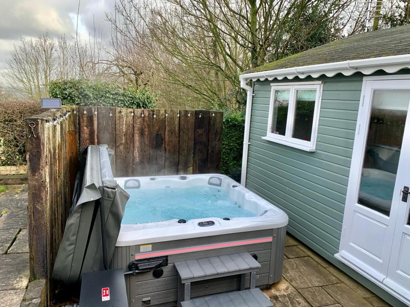 The Summerhouse, Countryside Retreat With Private Hot Tub Bridgnorth Eksteriør billede